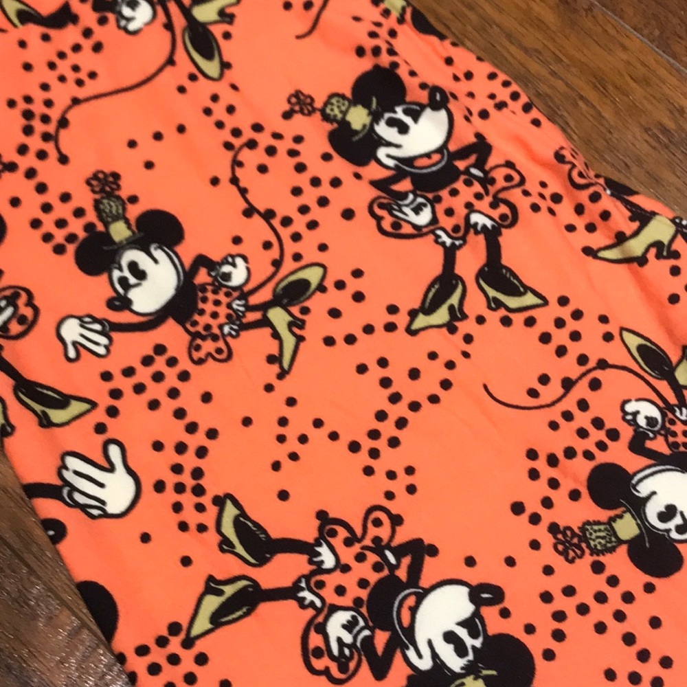 NEW LuLaRoe One Size Disney Leggings